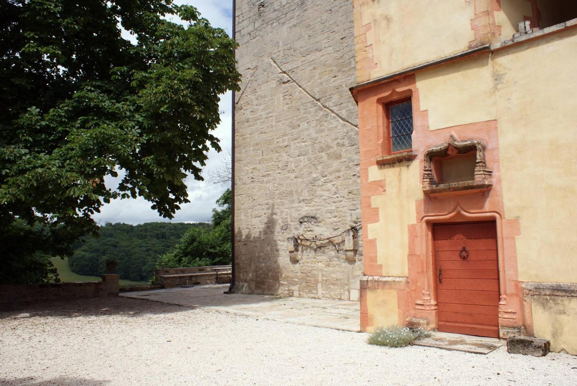 Chateau De Champrenault, Voyagez Dans Le Temps Exterior photo